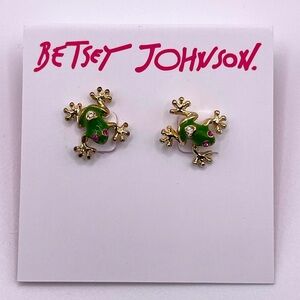 Betsey Johnson Frog earrings 🐸